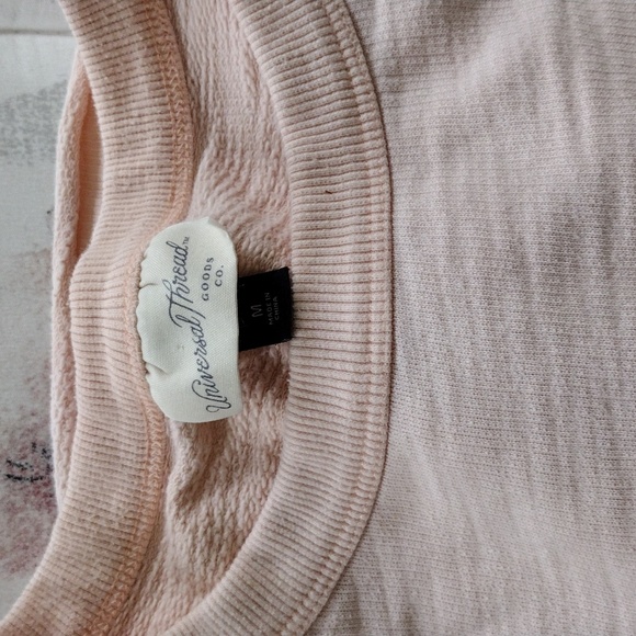 Cropped Sweatshirt - Picture 3 of 3